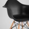 Eames стол стеклянный D80, 2 стула Eames DAW черные в Ставрополе