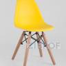 Комплект мебели детский стол Eames белый, 2 желтых стульчика в Ставрополе