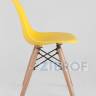 Комплект мебели детский стол Eames белый, 2 желтых стульчика в Ставрополе